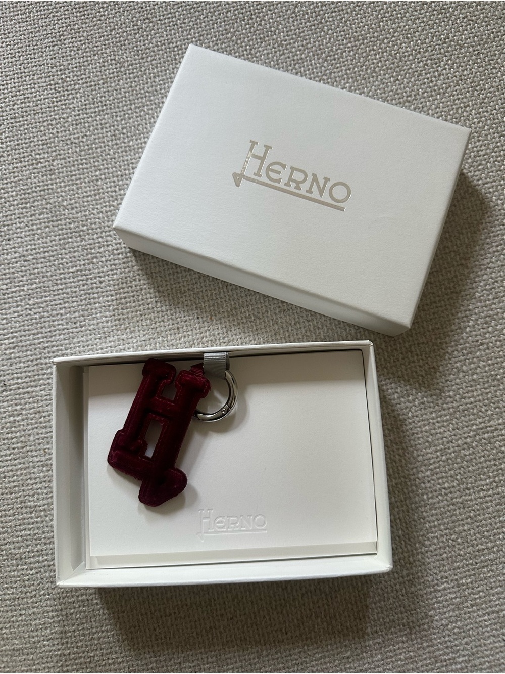 Herno Notecard Set and Burgundy 'H' Keyring